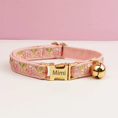 Adjustable Comfortable Cat Collar w/Bell