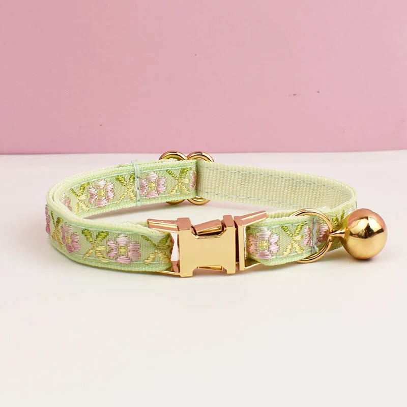 Adjustable Comfortable Cat Collar w/Bell