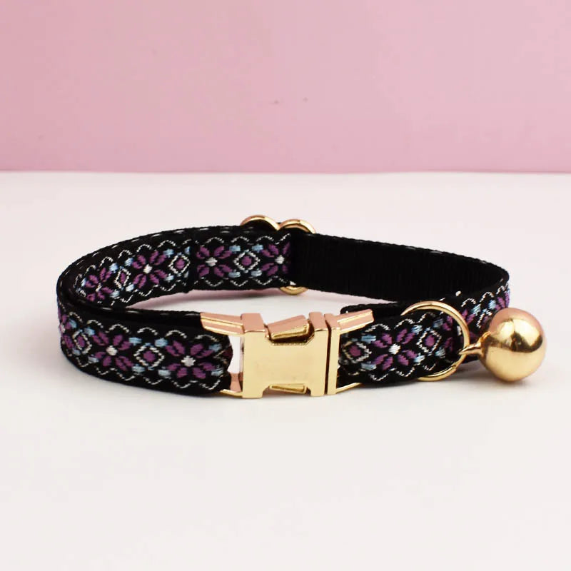 Adjustable Comfortable Cat Collar w/Bell