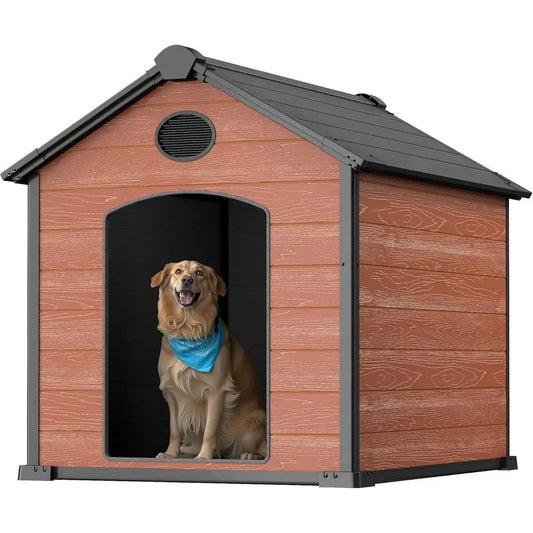 Sturdy Outdoor Doghouse