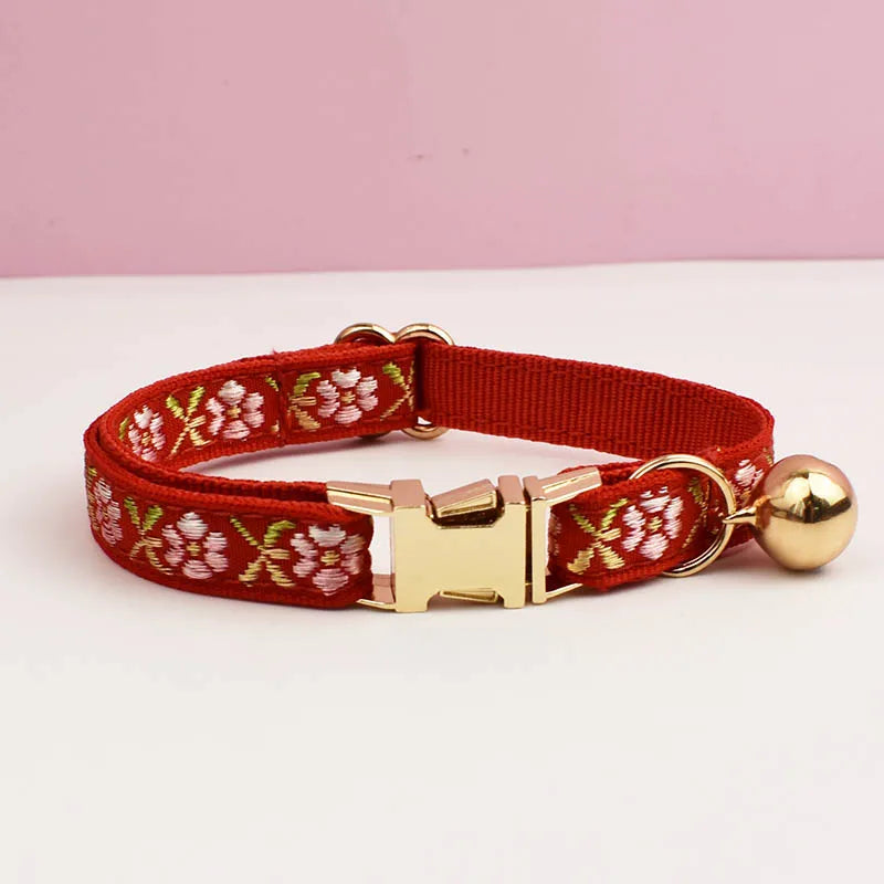 Adjustable Comfortable Cat Collar w/Bell